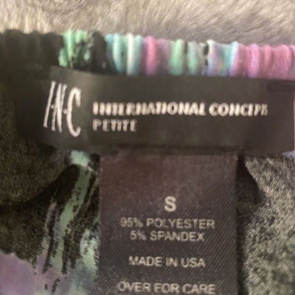 Black Floral Dress - Picture 7 of 8